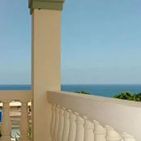 Dos Angeles Del Mar Bed And Breakfast-2